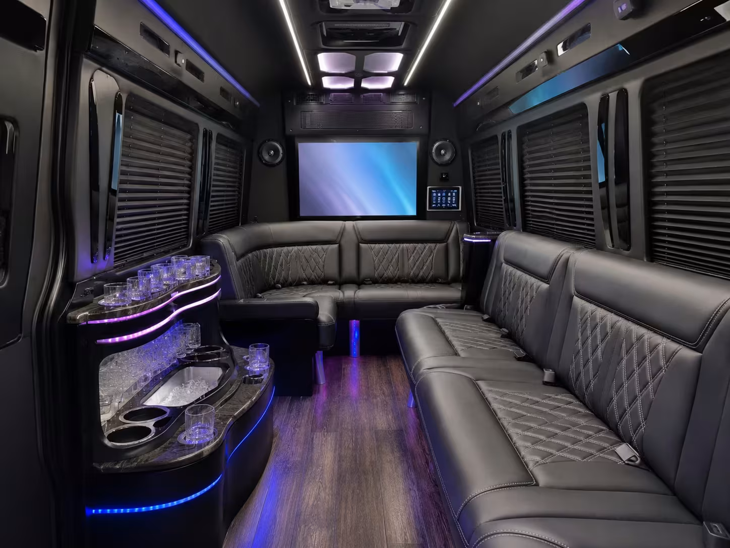 carrollton 15 passenger minibus rental