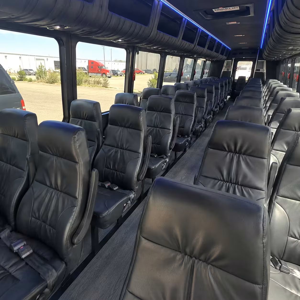 carrollton 35 passenger minibus rental