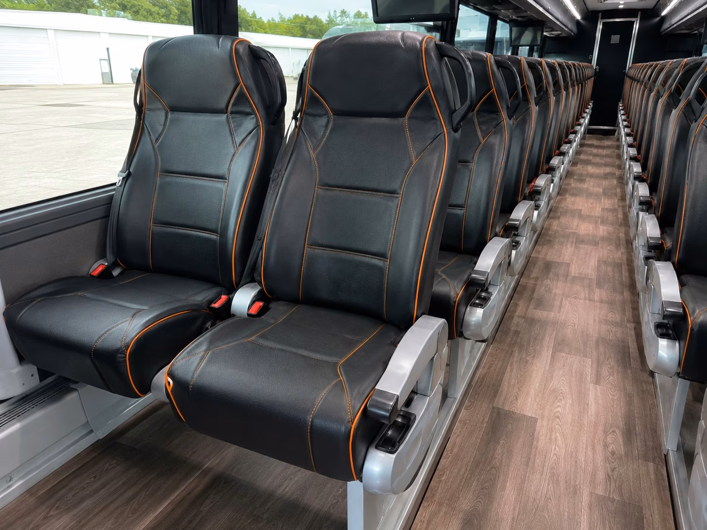 carrollton fan shuttle buses to mavericks and stars games